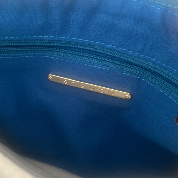 Cute fringed and beaded purse - Picture 4 of 6